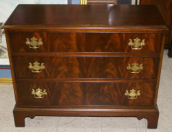 flame mahogany 3 drawer bachelor chest
