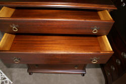 Queen Anne mahogany chest of drawers
